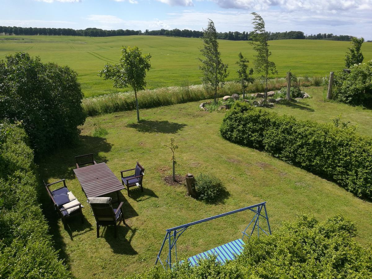 Garden Mellan Slotten Svarte Ngoại thất bức ảnh